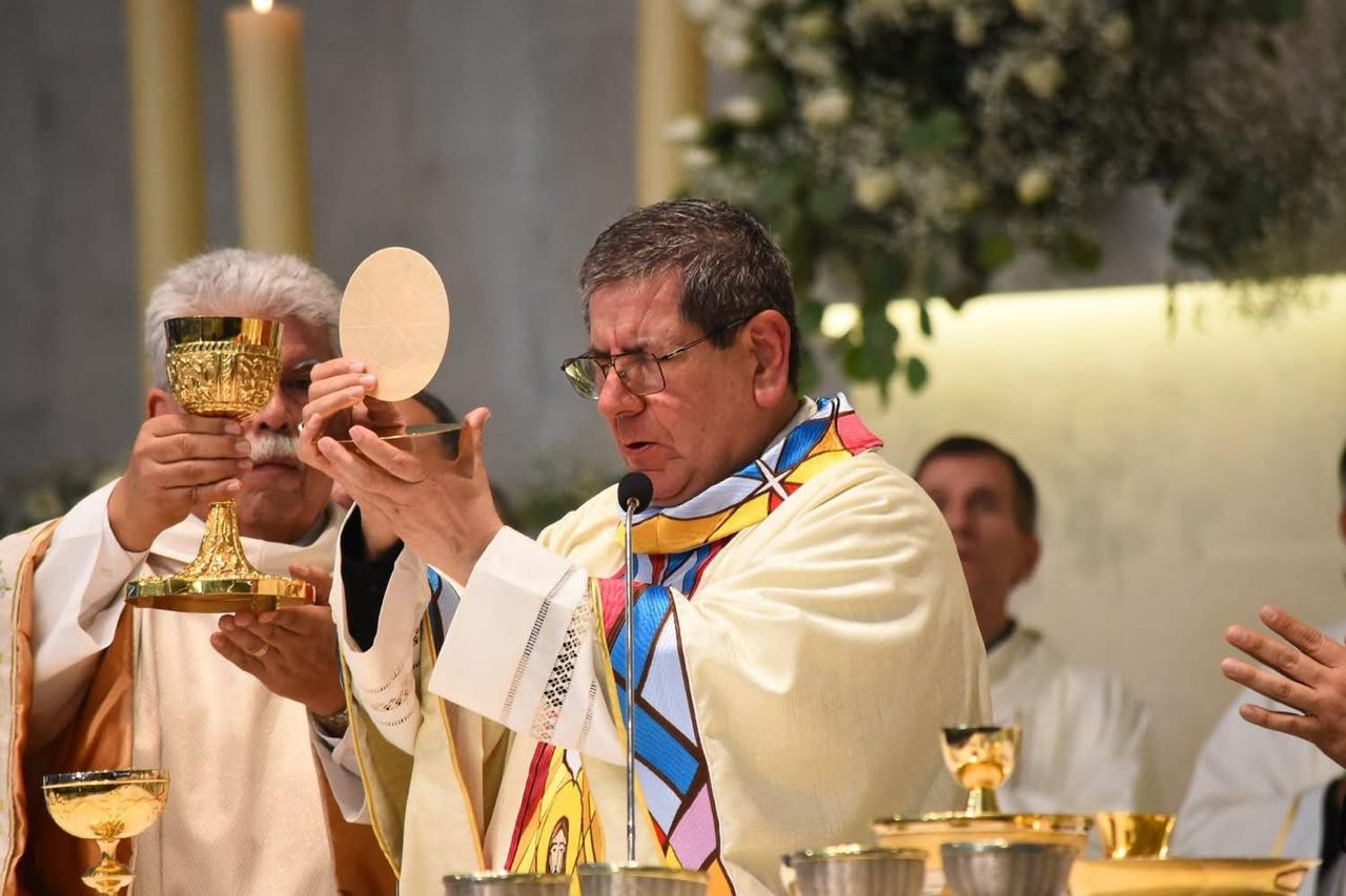 Toman posesión las nuevas manos que guiarán la fe católica en Nuevo Laredo