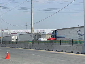 Caída de sistema provoca espera de más de 4 horas en puente Pharr