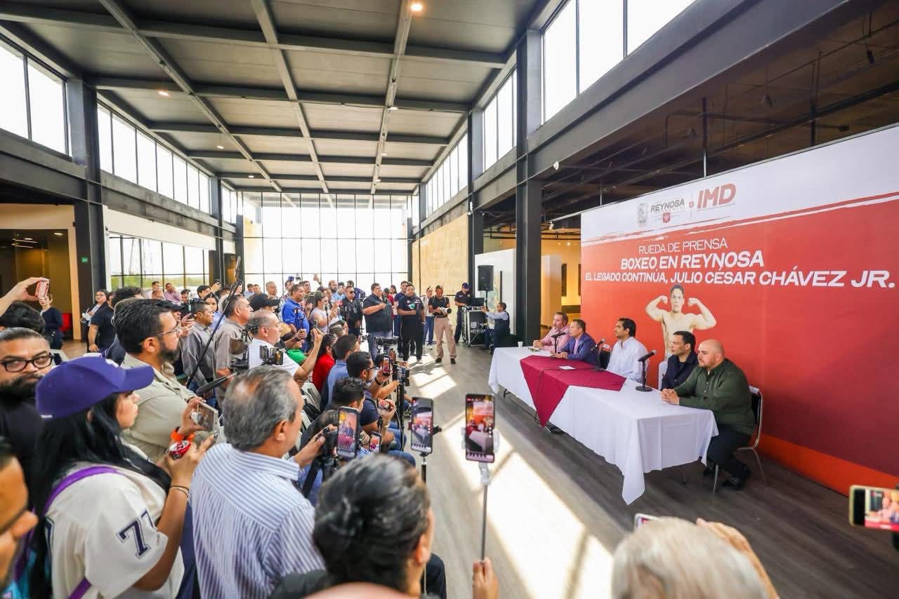 Anunció Carlos Peña Ortiz a Julio César Chávez Jr. en cartelera internacional