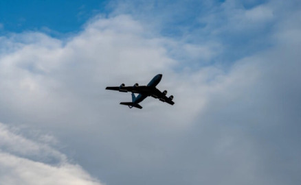 Avión cisterna militar de Estados Unidos se estrella en el oeste de Irak