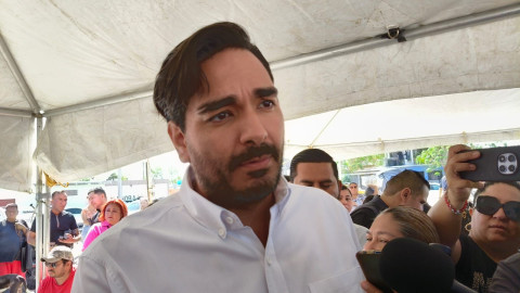 Respalda alcalde reducción de integrantes en Cabildo y Congreso