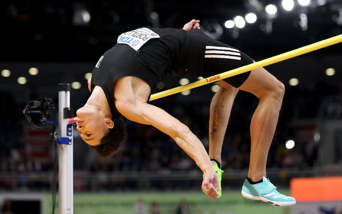 Erick Portillo gana plata y hace historia para México en Mundial de Atletismo en pista cubierta