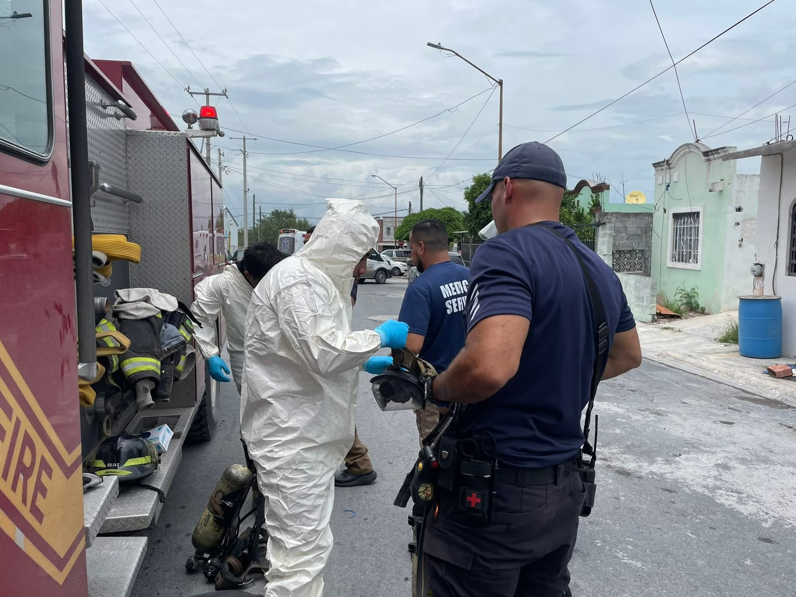 Moviliza derrame de equipo de rayos X a autoridades en Puerta del Sol