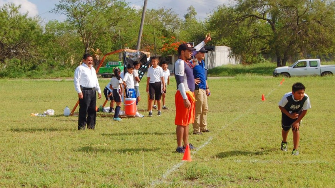 Alcalde muestra apoyo al deporte