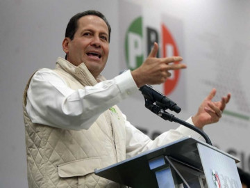 Eruviel Ávila deja dirigencia del PRI en la CDMX