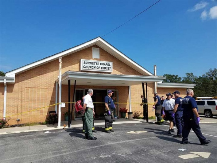 Deja un muerto tiroteo en iglesia de EU
