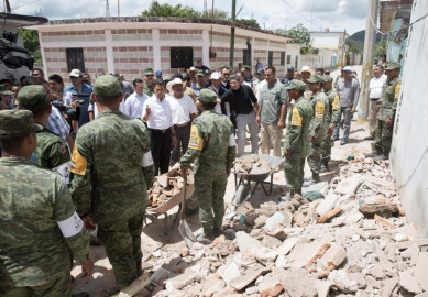 México volverá a ponerse de pie: EPN