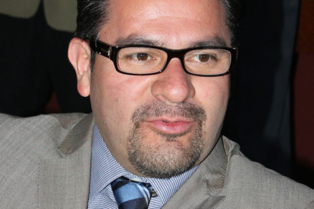 Detienen por peculado a ex secretario de Fausto Vallejo