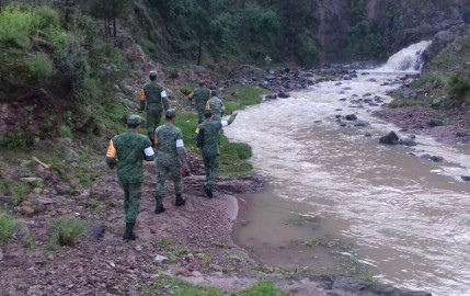 Encuentran cadáver de adolescente arrastrado por la corriente en Chihuahua