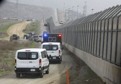Texas y Arizona apoyan militarización de la frontera con México
