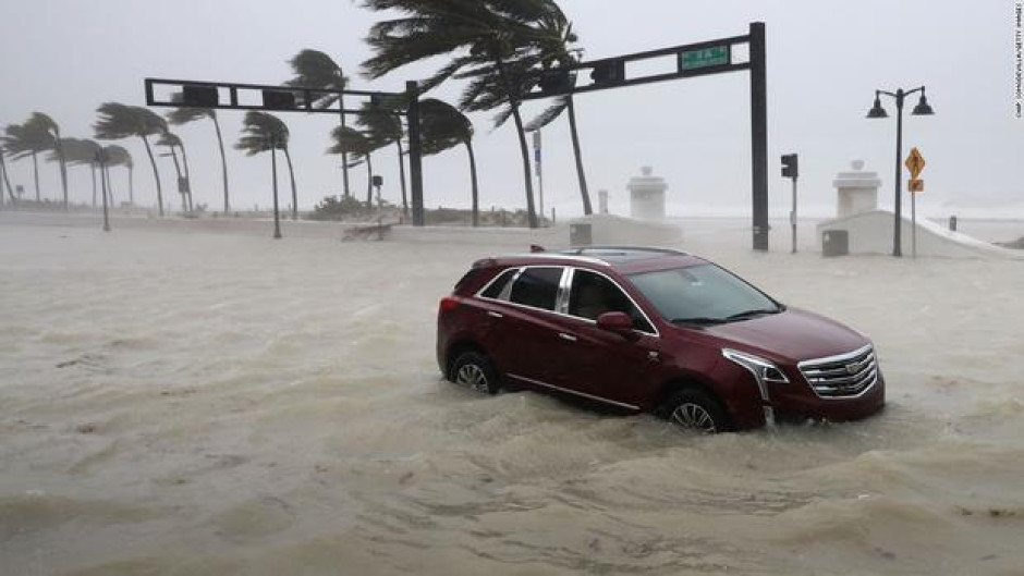 Van 12 muertos por huracán ‘Irma’ en EU