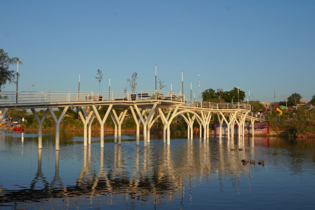 En un ambiente de fiesta, Alcaldesa Carmen Lilia Inaugura Puente Panorámico del parque Península del Laguito