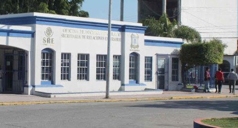 Localiza Consulado a papás mexicanos irresponsables 