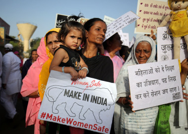 Busca India pena de muerte para violadores de niños