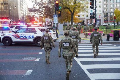 Se registra tiroteo cerca de la Casa Blanca, dos agentes de la Guardia Nacional perdieron la vida
