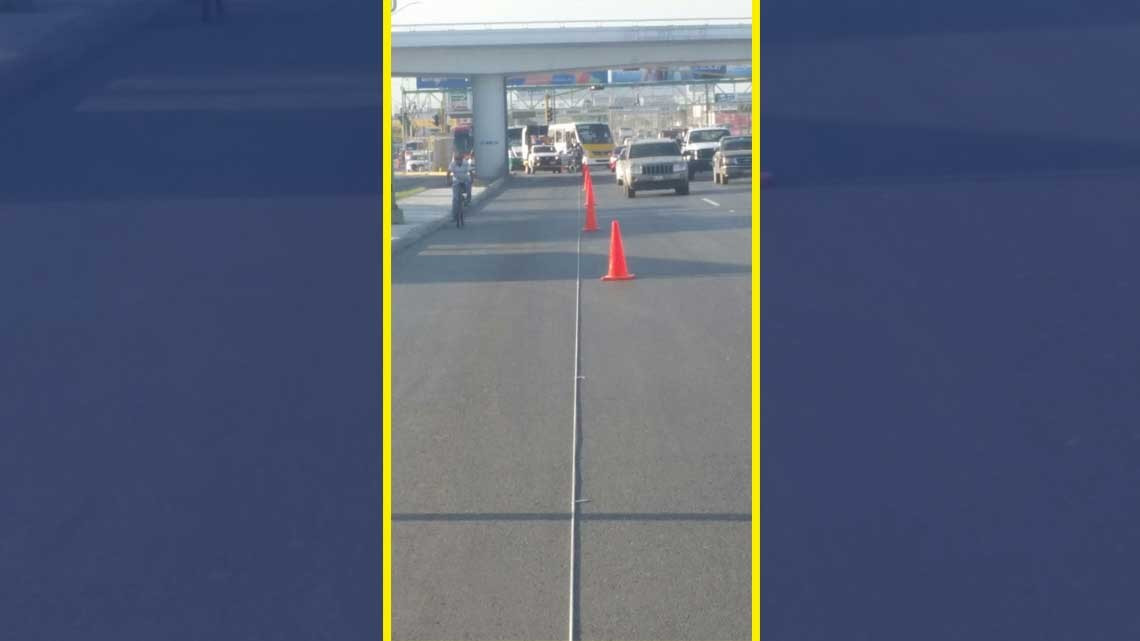 Continúa repintado de lineas de tráfico en bulevar Morelos