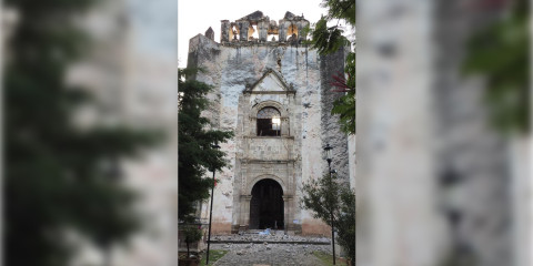 Saturan de víveres a Tlayacapan