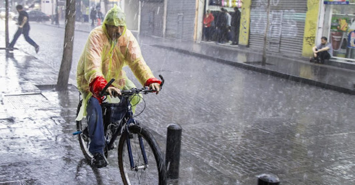 Franklin se degrada a tormenta tropical
