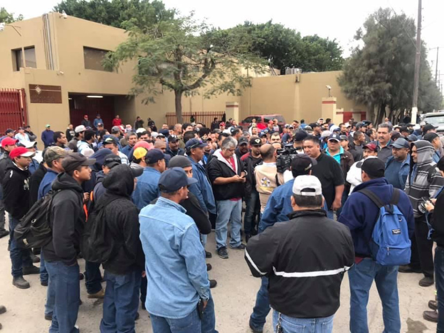 Frenan labores obreros en la Siderúrgica del Golfo en Matamoros