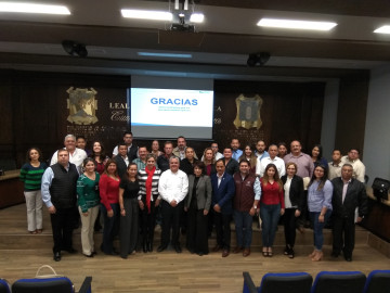 Sebien capacita a servidores públicos