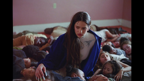 Rosalía y Travis Scott presentan “TKN” 