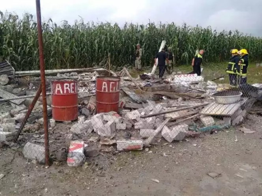 Se registra explosión de polvorín en Amecameca