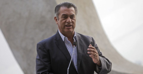 El Bronco es investigado por utilizar recursos de NL para recabar firmas