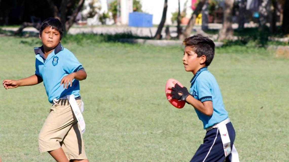 Alcalde muestra apoyo al deporte