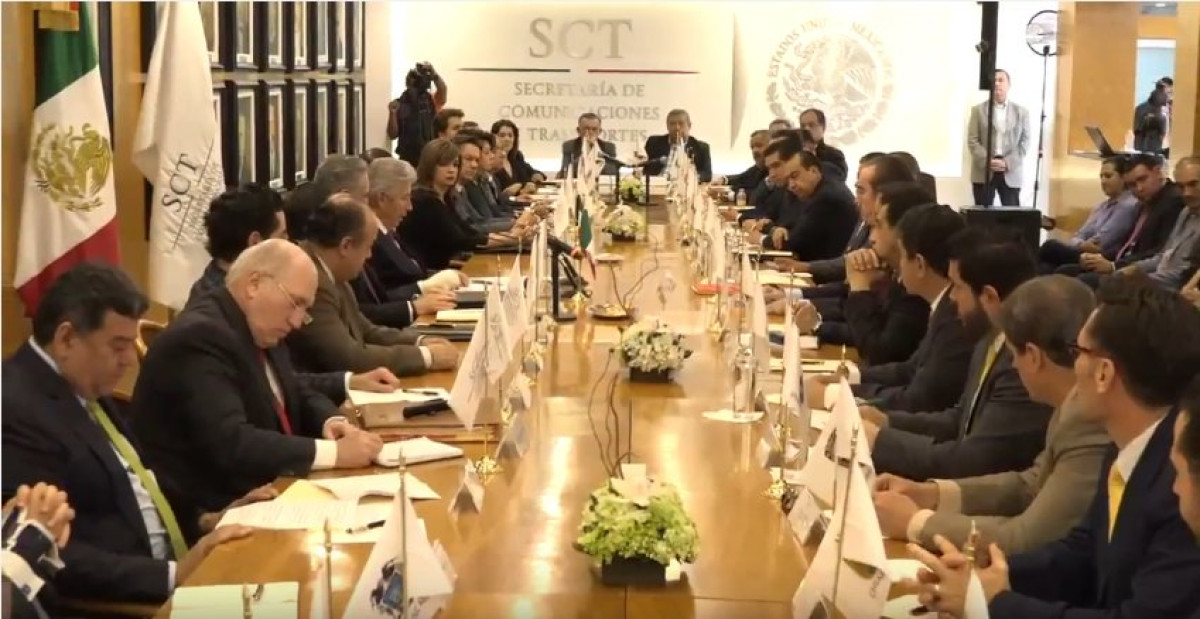 SCT reconoce omisiones en Paso Exprés