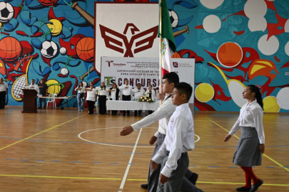 Se realizó en el Polideportivo Reynosa concurso de escoltas de Telesecundarias