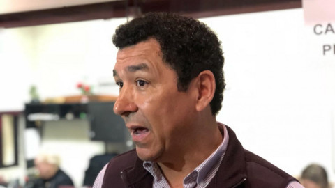 Empresarios compran gasolina en EU: Mario López 