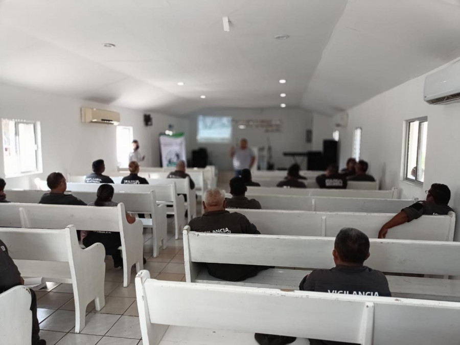 Recibe personal de CEDES Victoria capacitación en materia de derechos humanos*