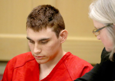 Piden pena de muerte a autor de tiroteo en Florida