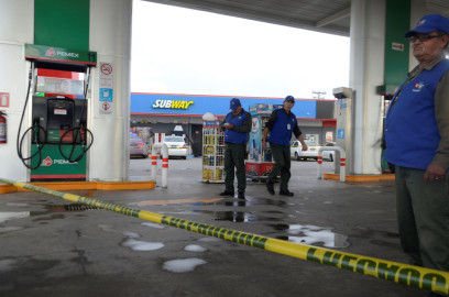 Bloqueos en Mexicali causan 'niveles críticos' de abasto de gasolina: Pemex
