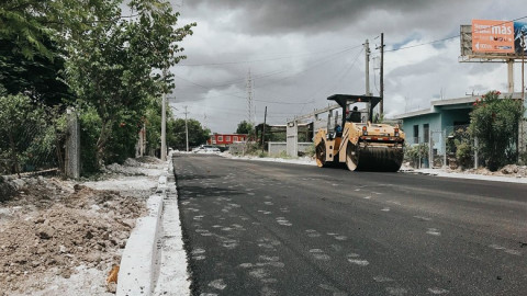 Ayuntamiento trabaja en obras de pavimentación