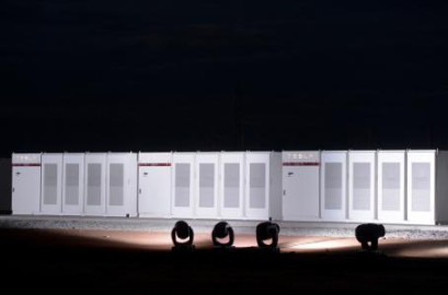 Tesla construye la batería más grande del mundo 