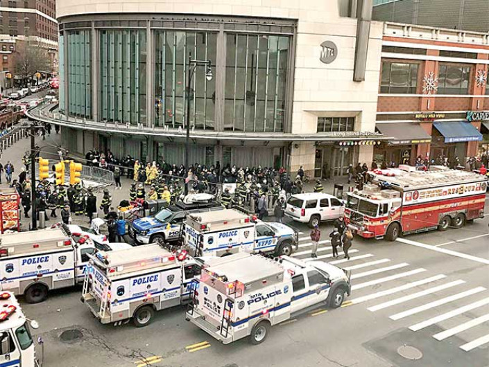 Descarrila tren en Nueva York; no hay heridos graves