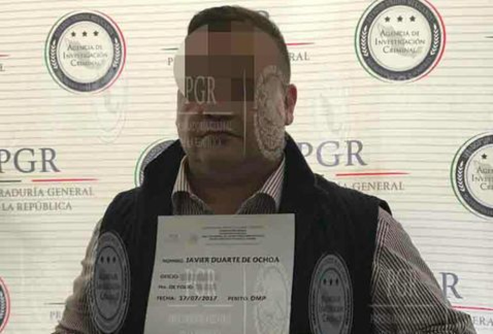 Vinculan a proceso a Javier Duarte