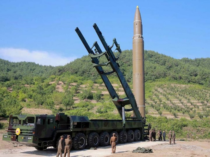 Prometo enfrentar con fuerza a Corea del Norte: Trump 