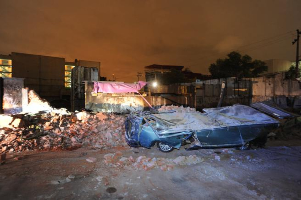 Van 58 muertos y 337 réplicas del temblor