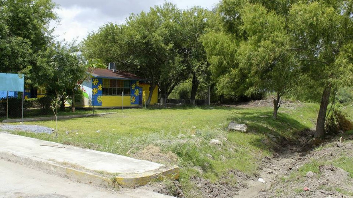 Supervisan obra en poblado de Anáhuac