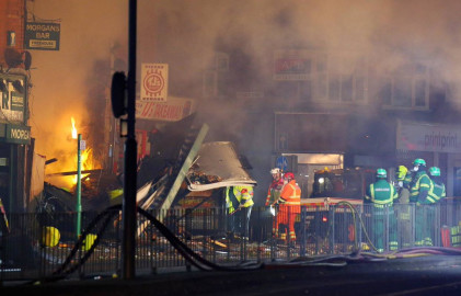 Explosión en Leicester deja cuatro muertos 