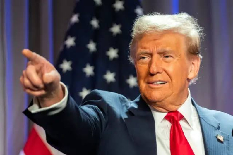 Trump reactiva deportaciones de migrantes 'peligrosos' a terceros países