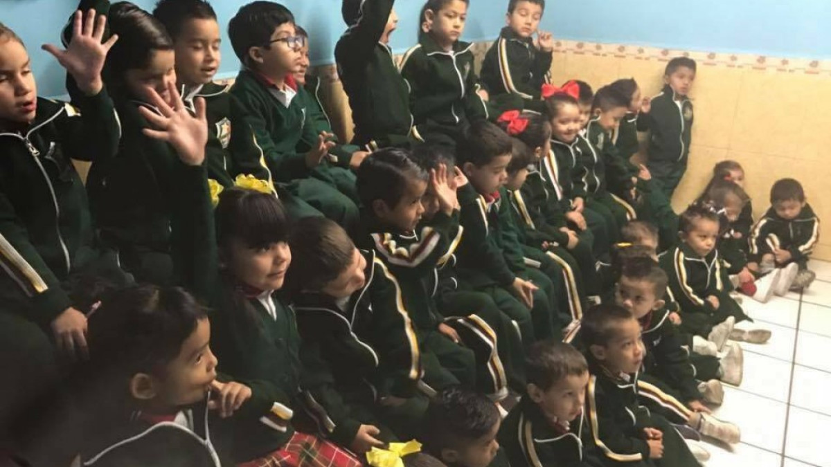 Funcionarios municipales continúan promoviendo la lectura 