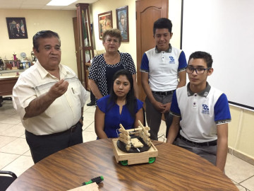 Método de enseñanza permiten a los jóvenes ser creativos, diseñando el futuro.