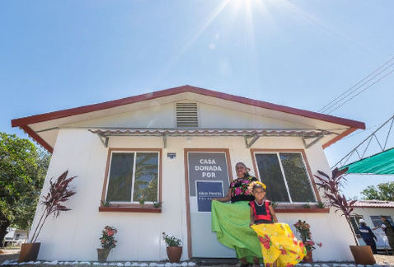 Entregan en Oaxaca primeras viviendas antisísmicas