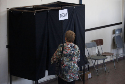 Inicia segunda vuelta electoral para presidencia Chile