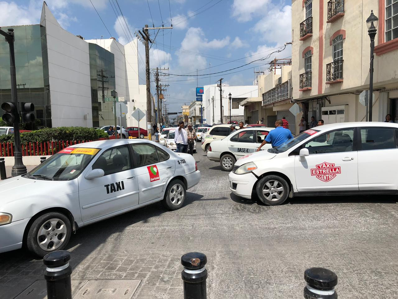 Operativo contra taxis desata jornada violenta en Matamoros