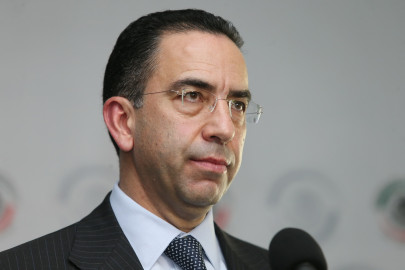 Exige Javier Lozano renuncia de Ricardo Anaya