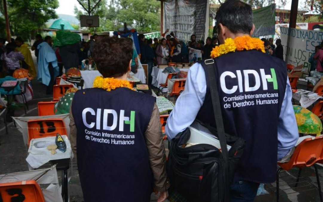 Expertos de la CIDH fueron espiados durante caso Ayotzinapa